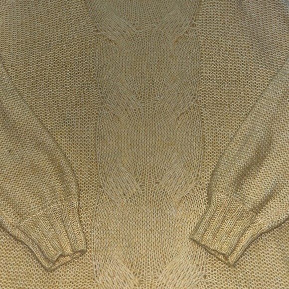 Oversized Womens Knitted Sweater - Picture 4 of 5